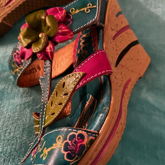 ELITE LEATHER boutique sandals with 3.5” wedge heel simply gorgeous!!! Sz 39 - Picture 11 of 14